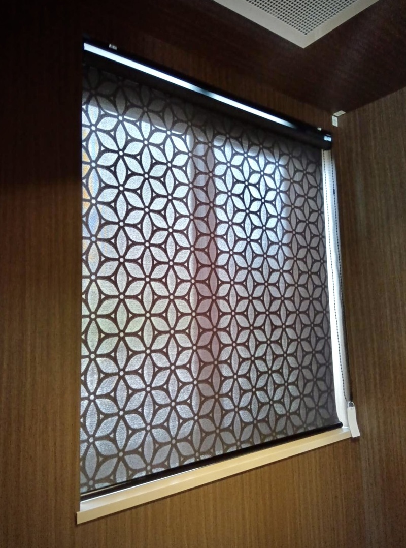 カーテン施工例