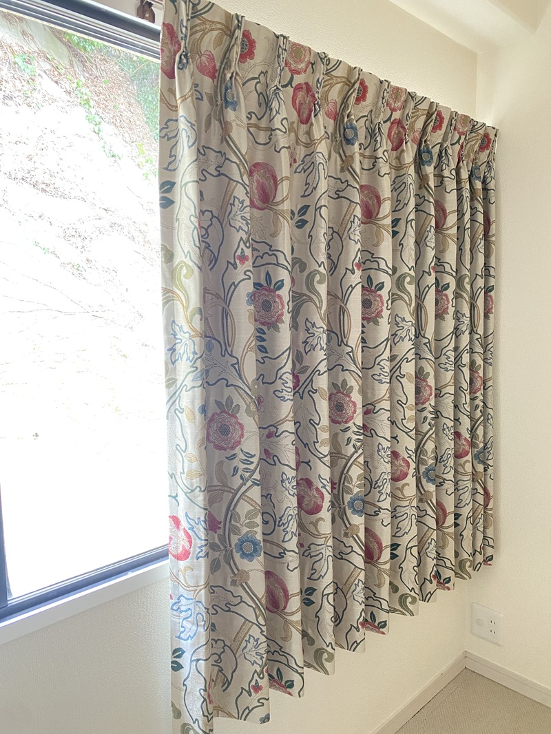 カーテン施工例
